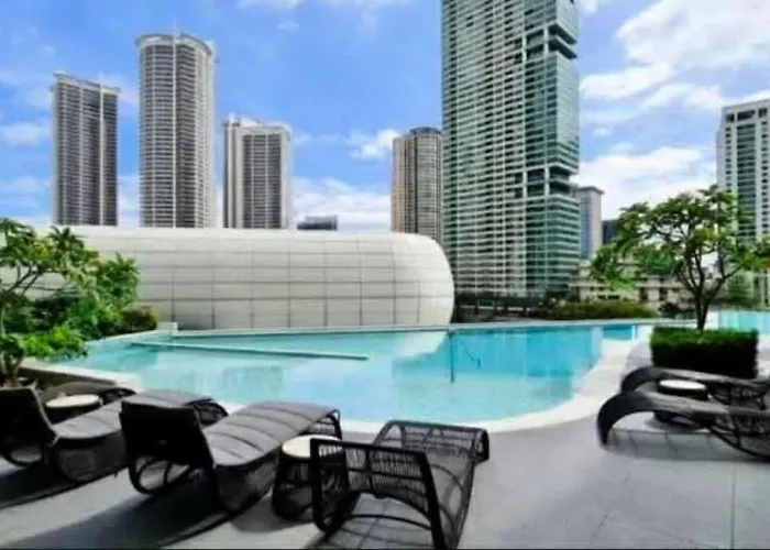 Stunning Panorama With Pool Apartamento