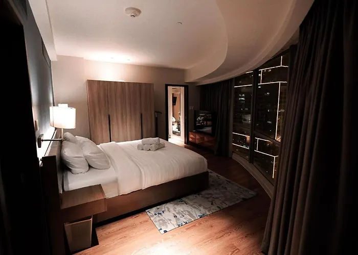 Apartamento Stunning Panorama With Pool Manila